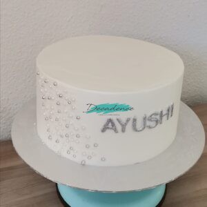 White and Silver cake
