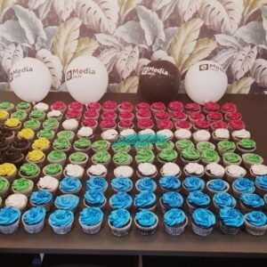 SA flag cupcakes