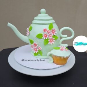 Teapot and teacup cake set!
