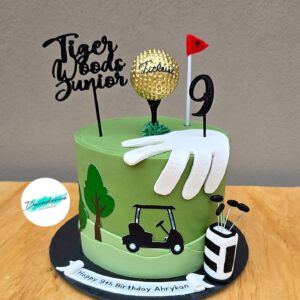 Golf themed cake